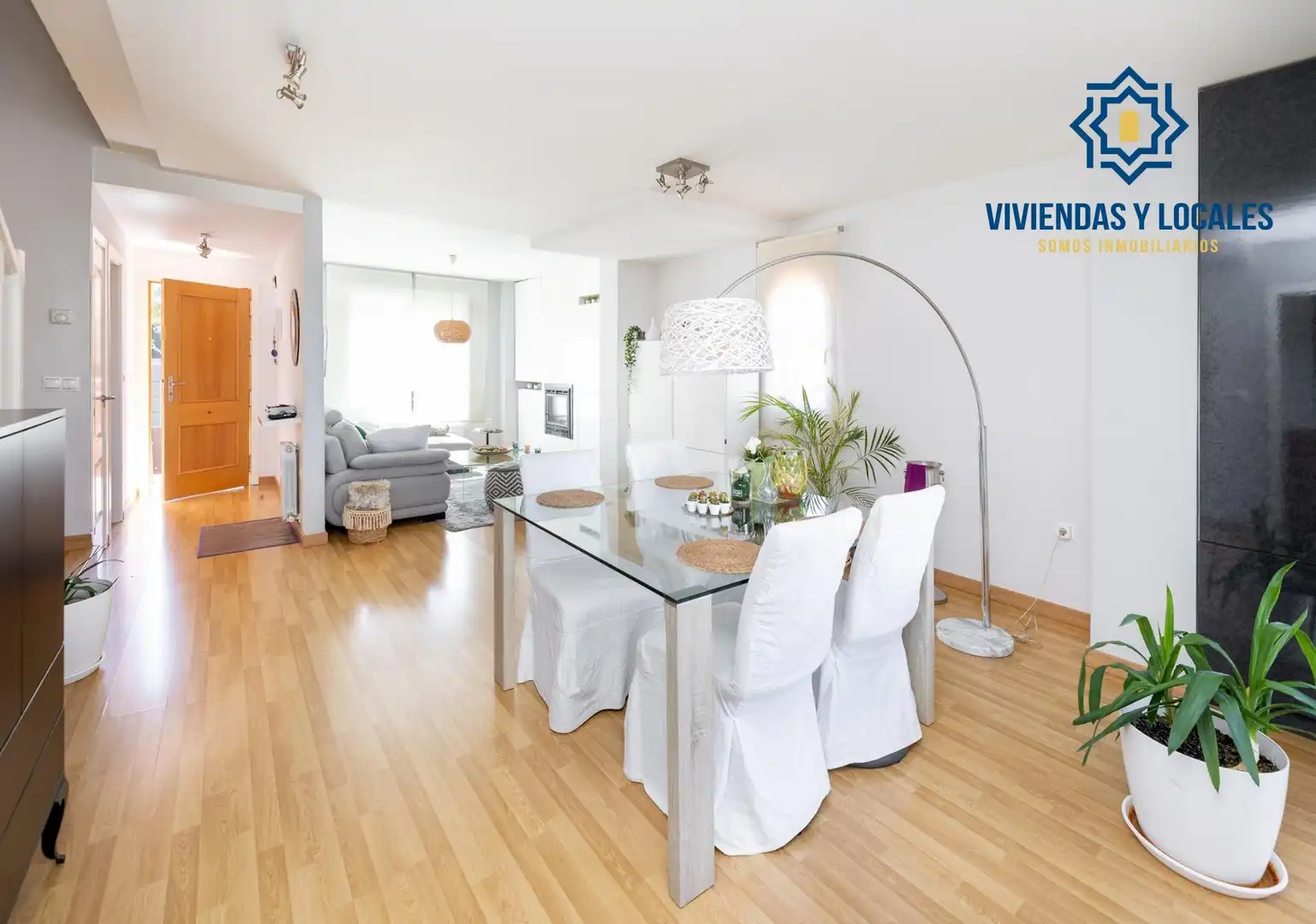 Villa mit Pool zum Verkauf in Barrio de la Vega, imagen 4