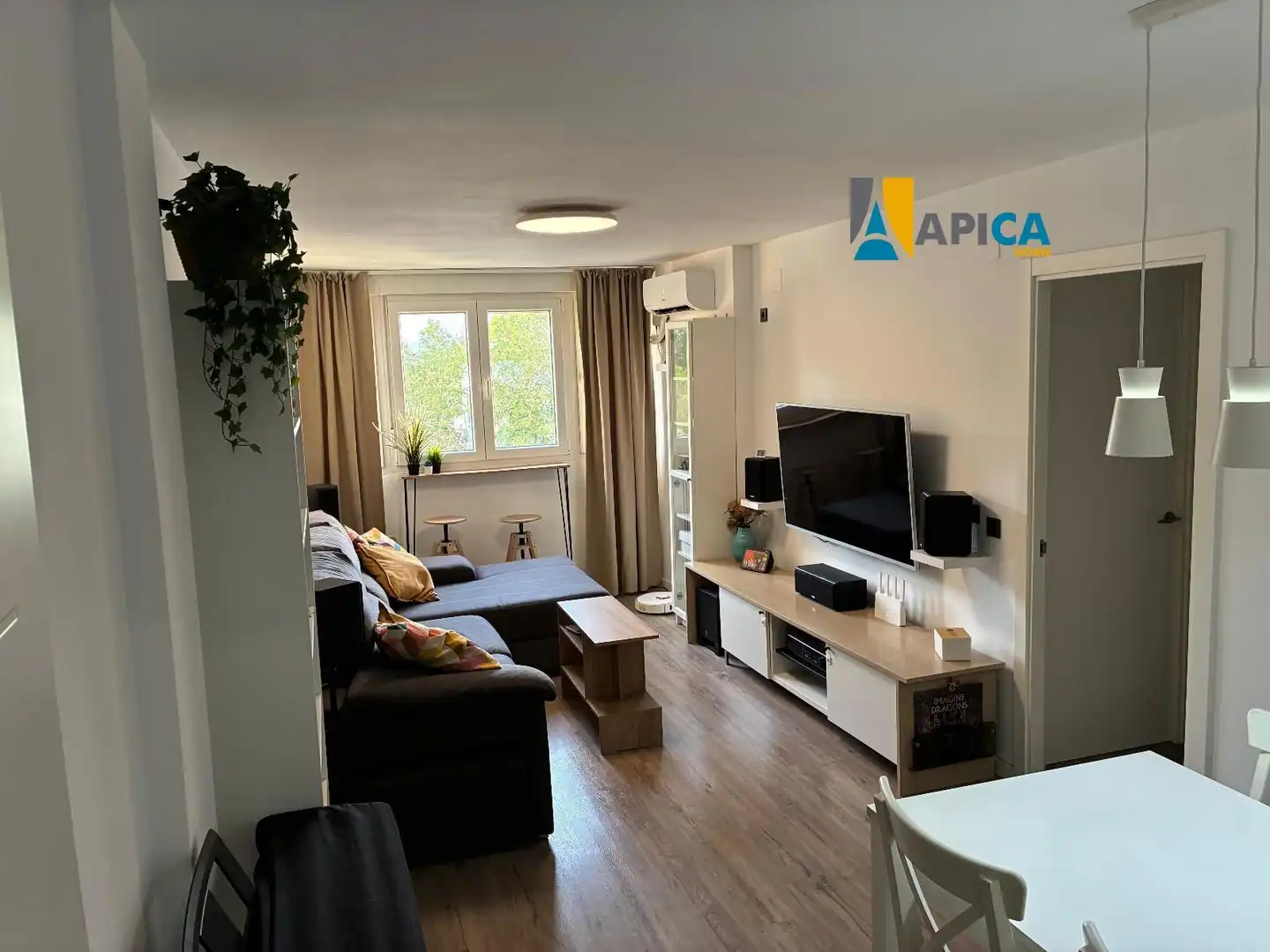 Sala de estar de Piso en venta en Algeciras con Aire acondicionado y Amueblado