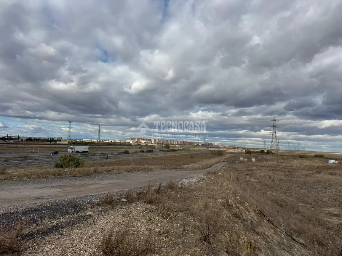 Terreno en venta en Parla