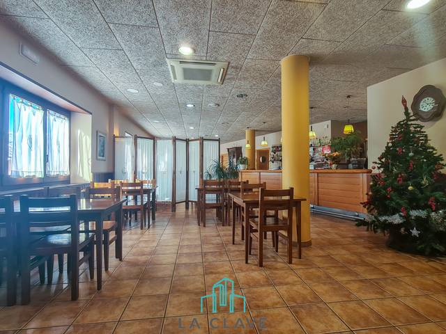 Edificio en Venta en Plaça Baronia, 3 en Planoles