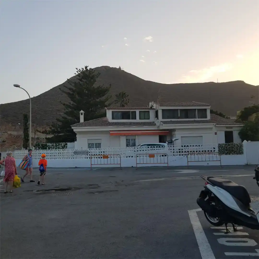 Vista exterior de Casa o chalet en venta en Gualchos con Piscina
