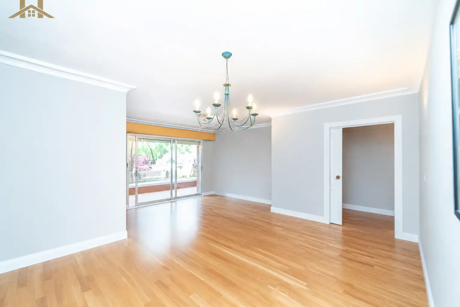Piso con terraza en venta en Calle Solano