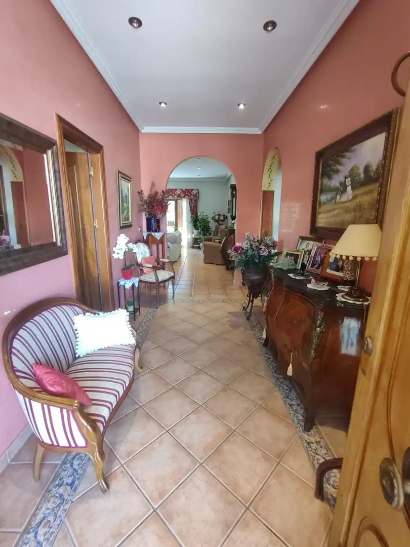 Chalet con piscina en venta en Daya Vieja, imagen 3