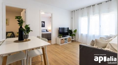Foto 2 de Piso en venta en Calle Gomera, Els Merinals, Sabadell