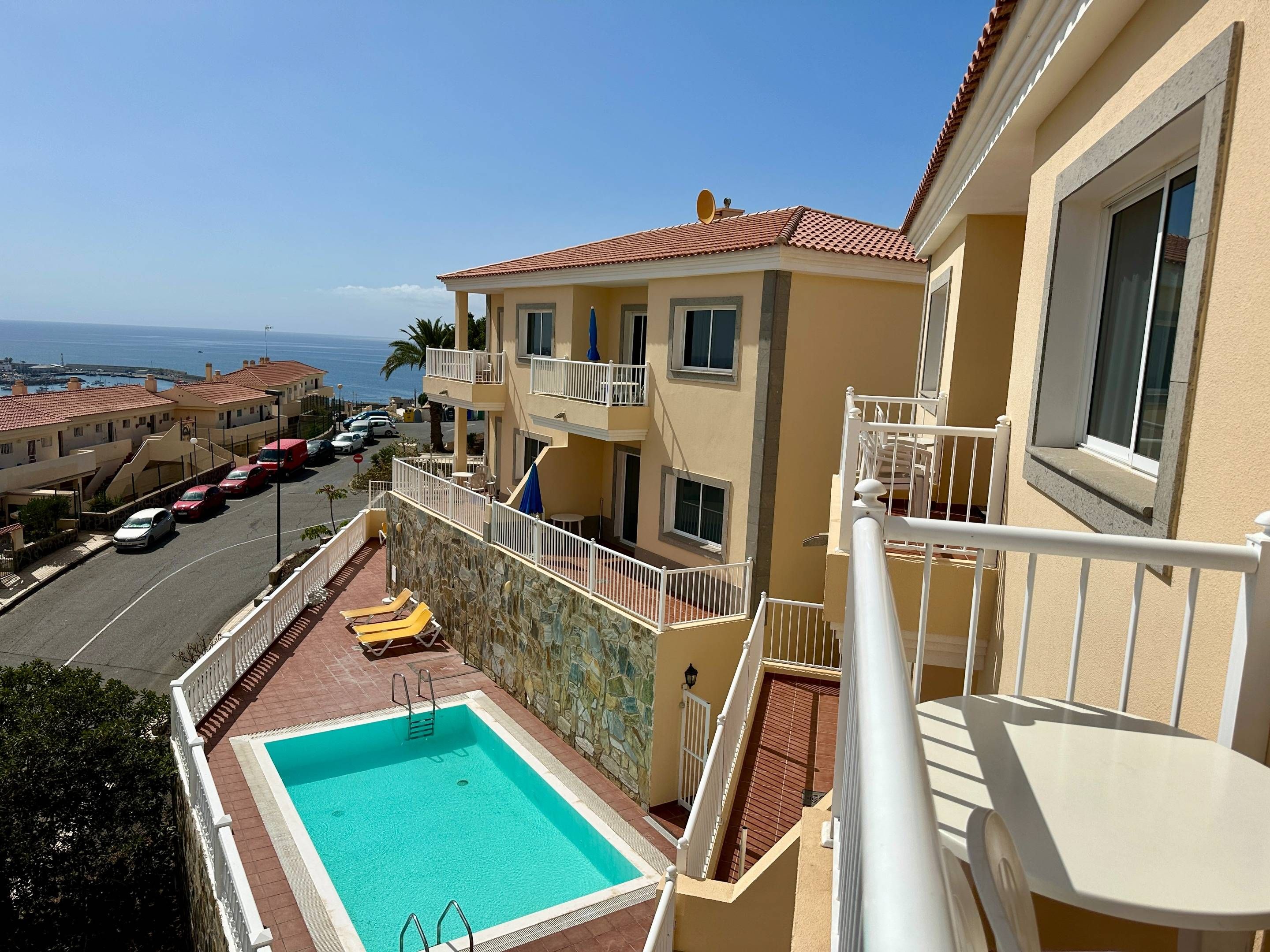 Swimming pool of Apartment for sale in Mogán  with Air Conditioner, Heating and Terrace