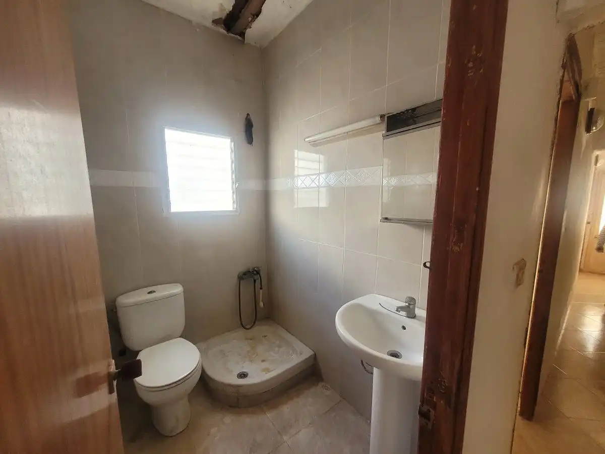 Baño de Piso en venta en Burriana / Borriana