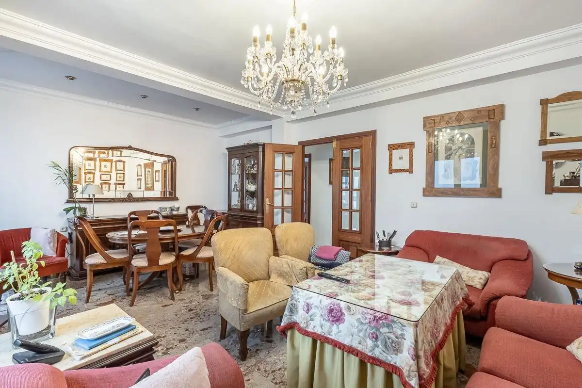 Dining room of Flat for sale in Granada  with Air Conditioner, Heating and Balcony