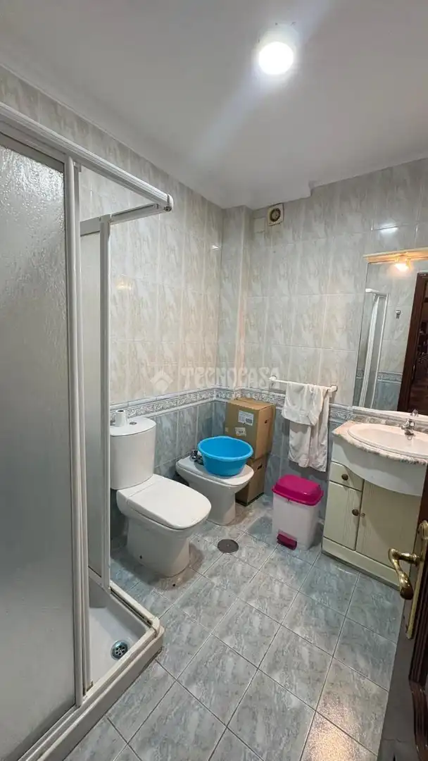Bathroom of Detached homes for sale in Málaga  with Air Conditioner, Terrace and Balcony