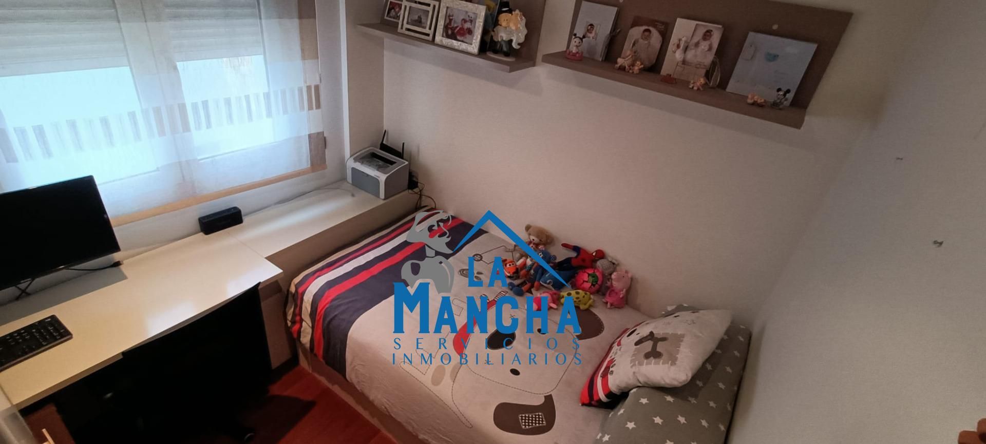 Bedroom of Flat for sale in  Albacete Capital  with Air Conditioner, Heating and Balcony
