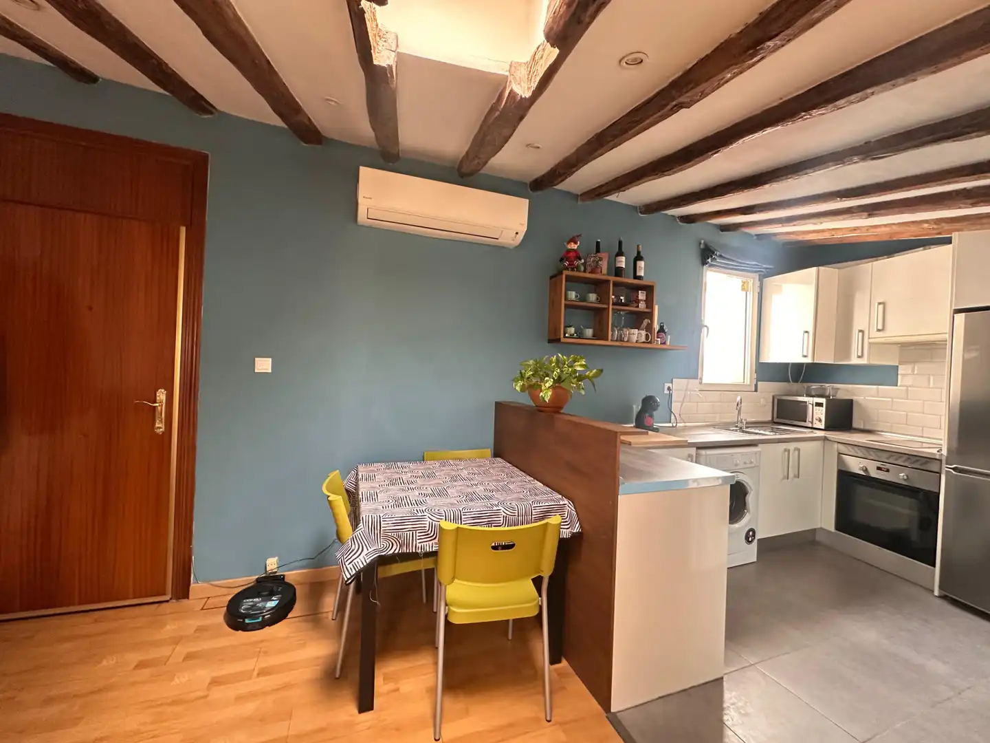 Cocina de Piso de alquiler en Madrid con Aire acondicionado, Calefacción y Amueblado