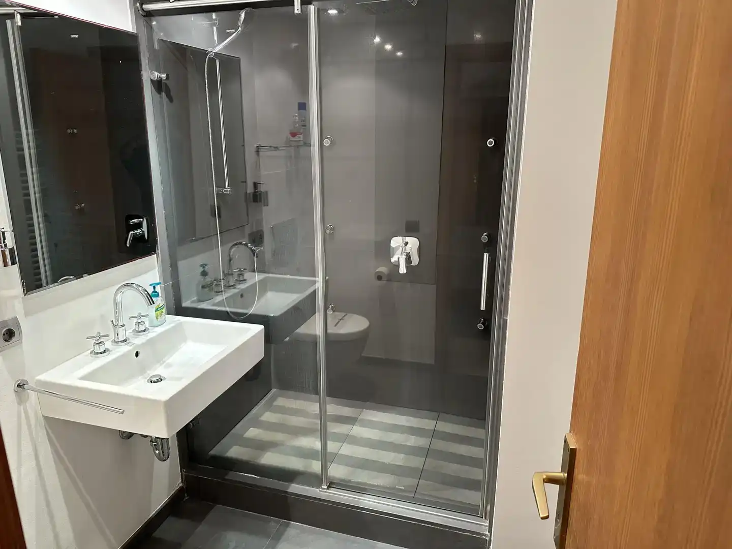 Bathroom of Flat for rent in Pollença  with Air Conditioner, Swimming Pool and Balcony