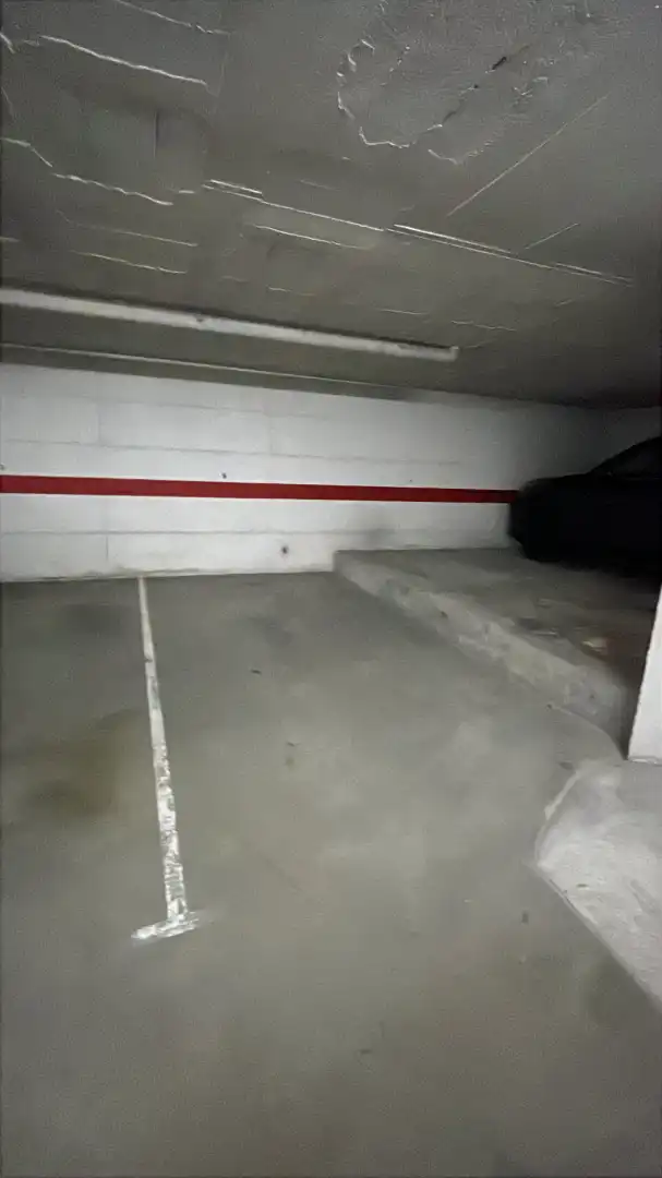 Parking of Garage for rent in Girona