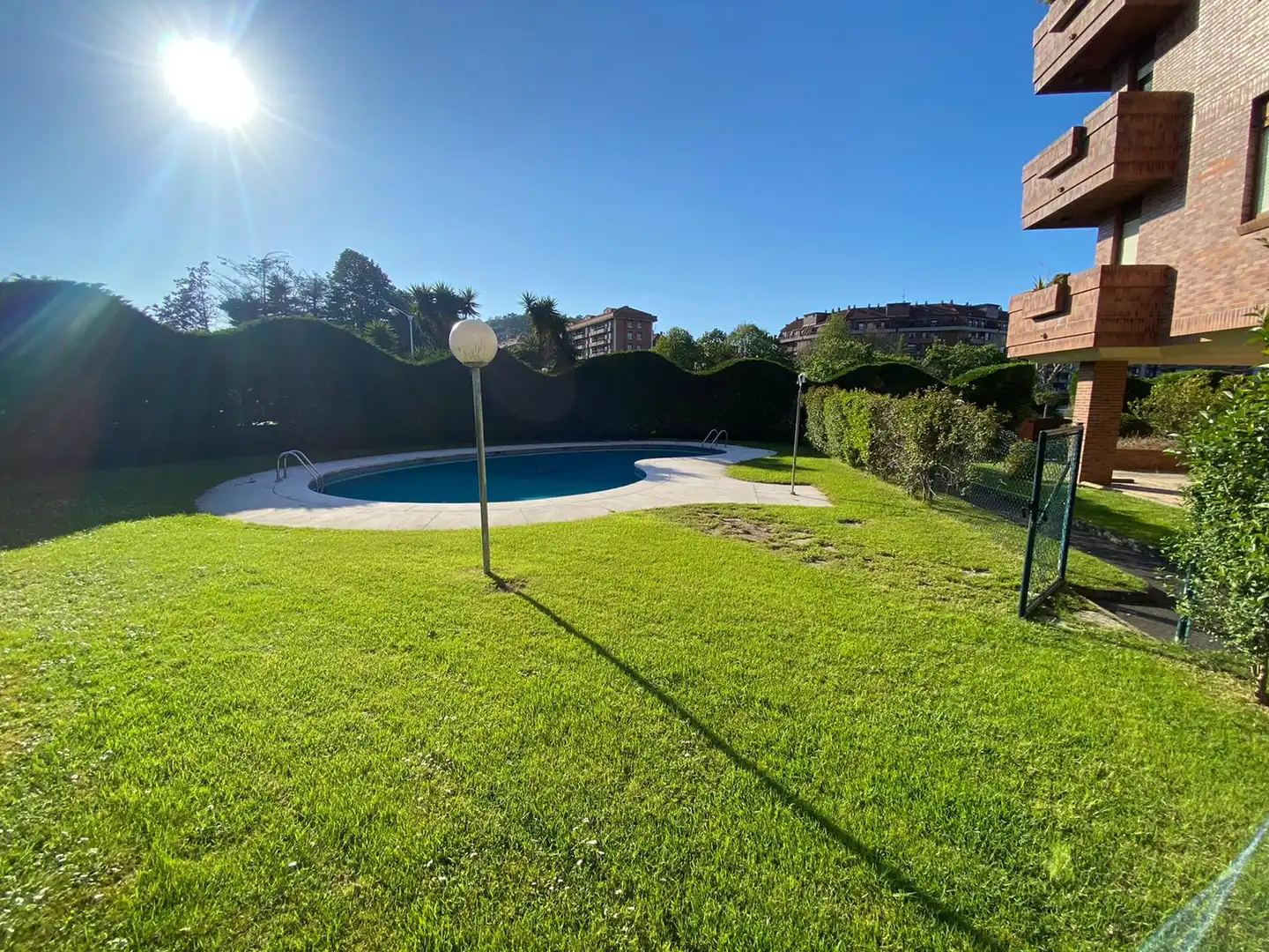 Jardín de Piso en venta en Castro-Urdiales con Calefacción, Jardín privado y Parquet