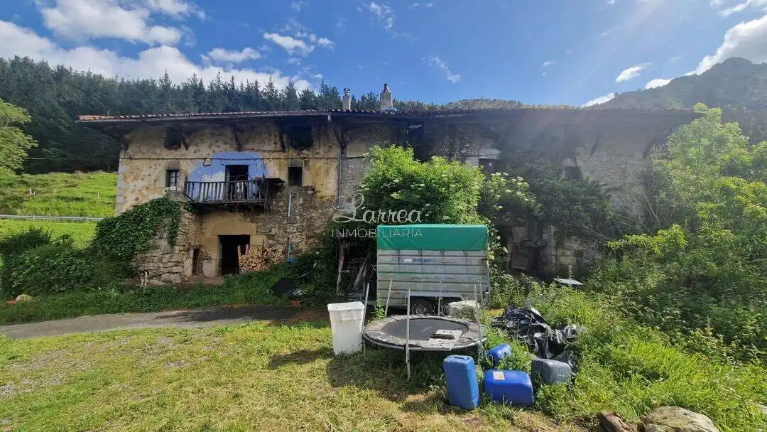 Country house zum Verkauf in Dima 