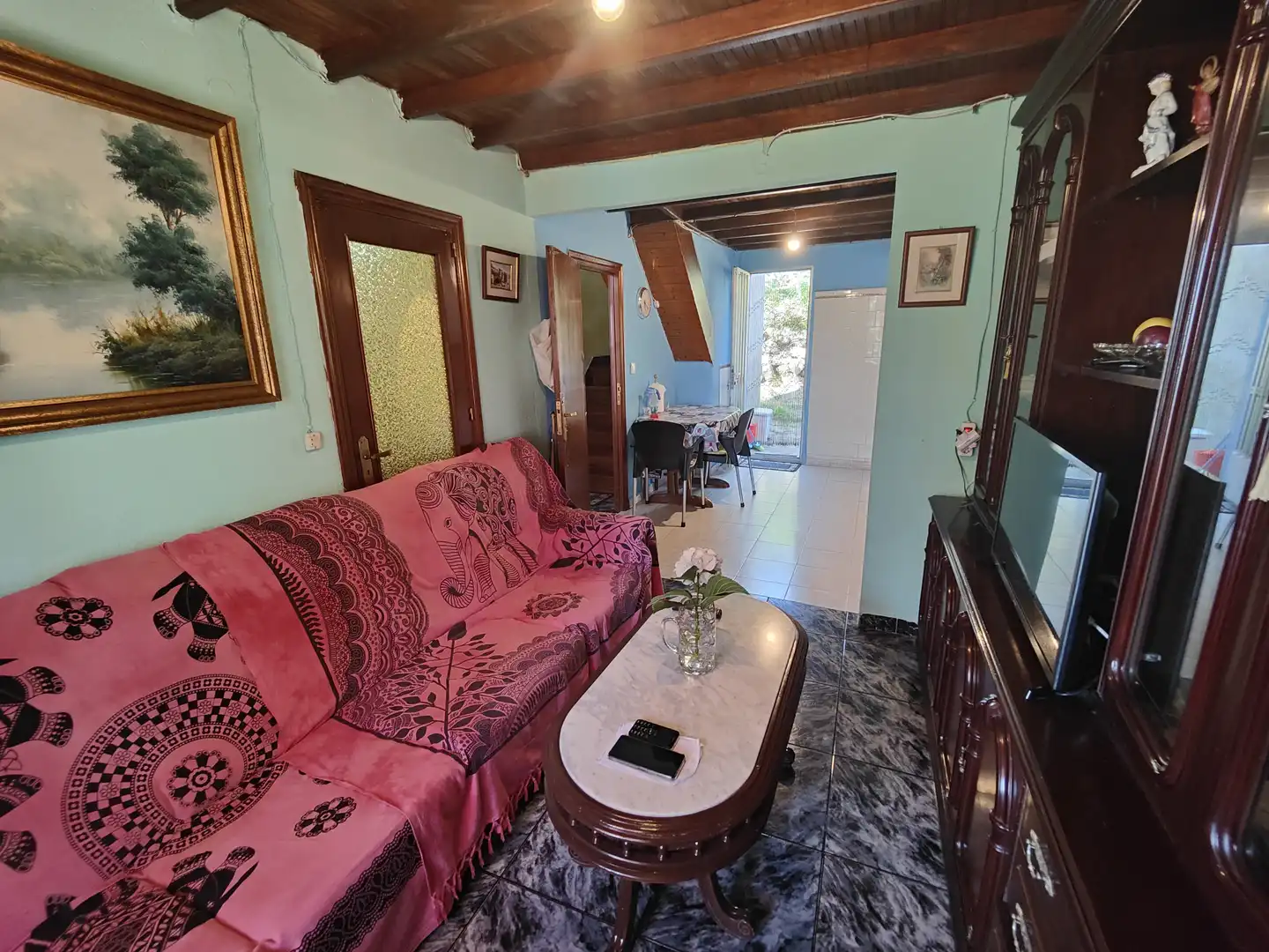 Sala de estar de Casa o chalet en venta en Rianxo con Terraza, Amueblado y Horno