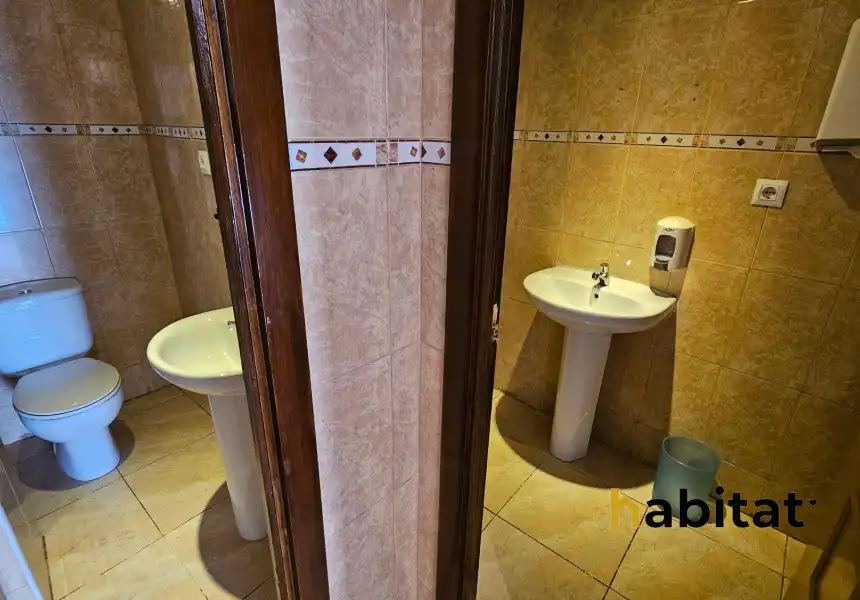 Gewerbefläche zum Verkauf in Carrer de Sant Pere 21, imagen 22