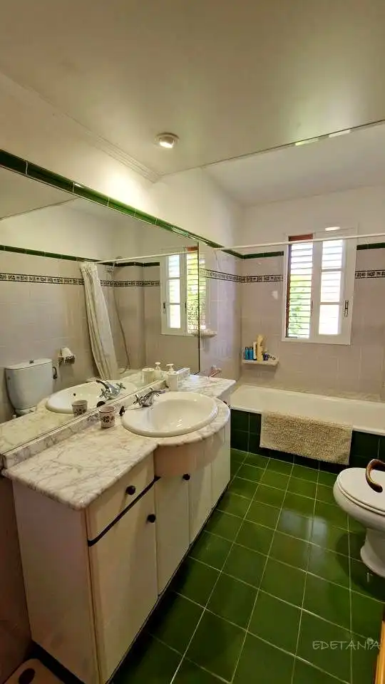 Bany de Casa o xalet de lloguer en Náquera