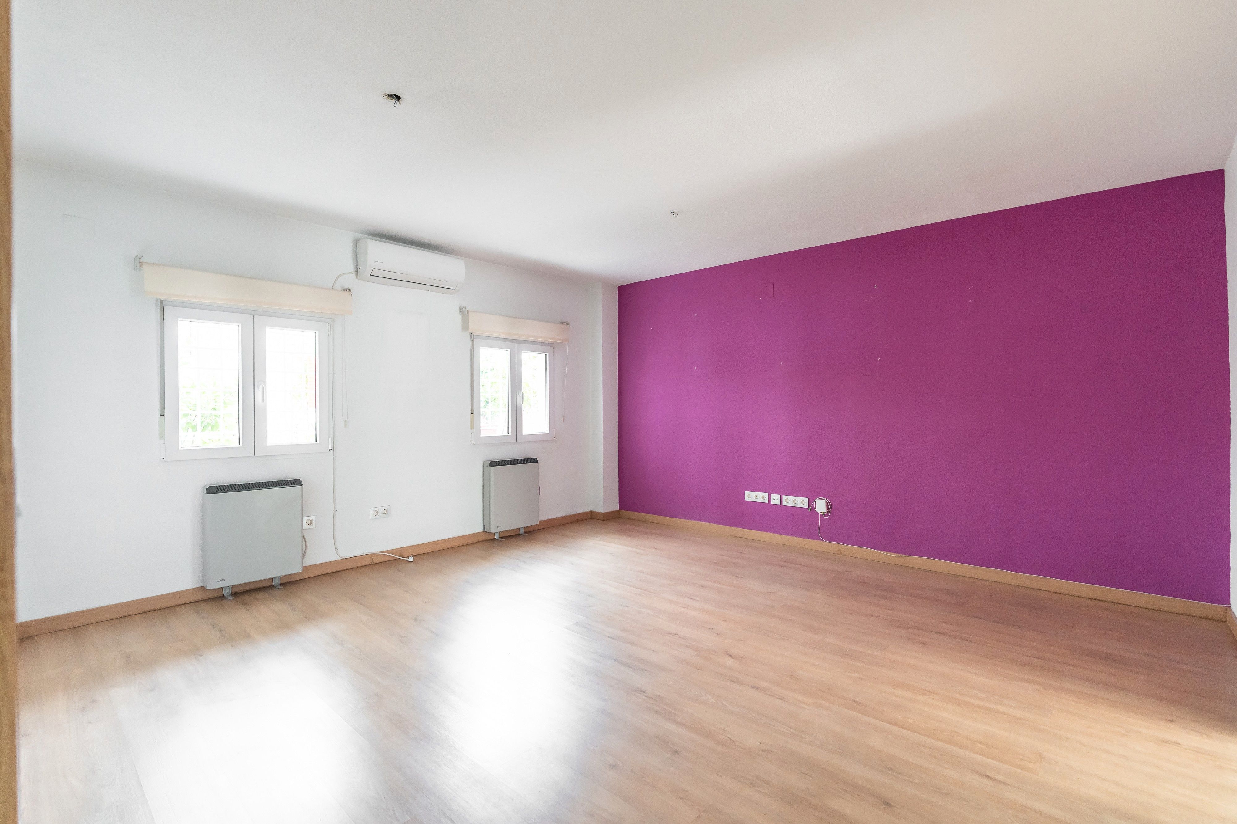 Sala d'estar de Pis en venda en  Madrid Capital amb Calefacció i Terrassa