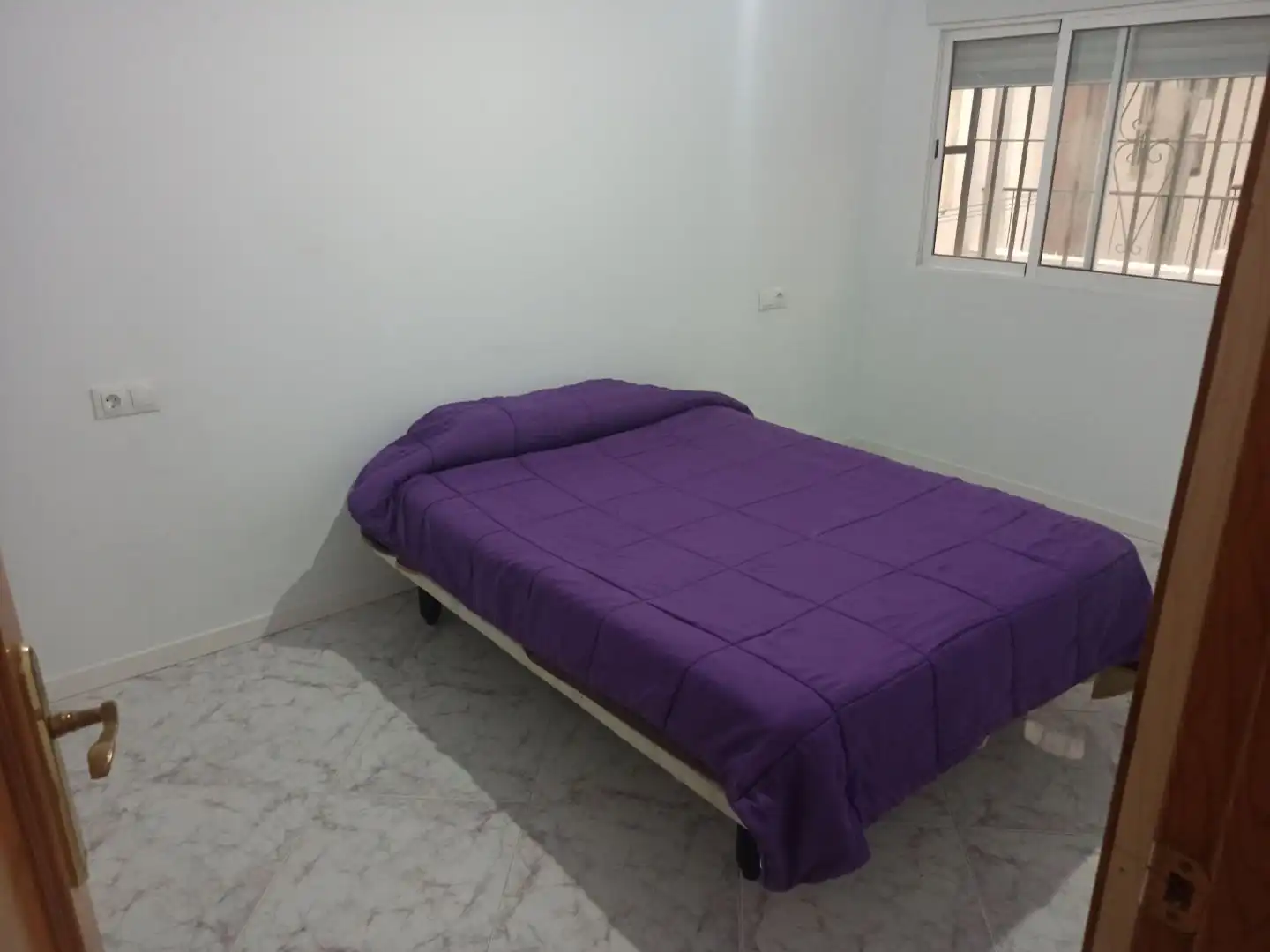 Flat with lift for sale in Arzobispo Guerrero 19, imagen 5