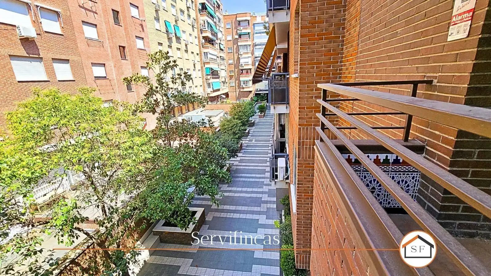 Außenansicht von Wohnung zum Verkauf in Madrid mit Klimaanlage, Heizung und Parkett