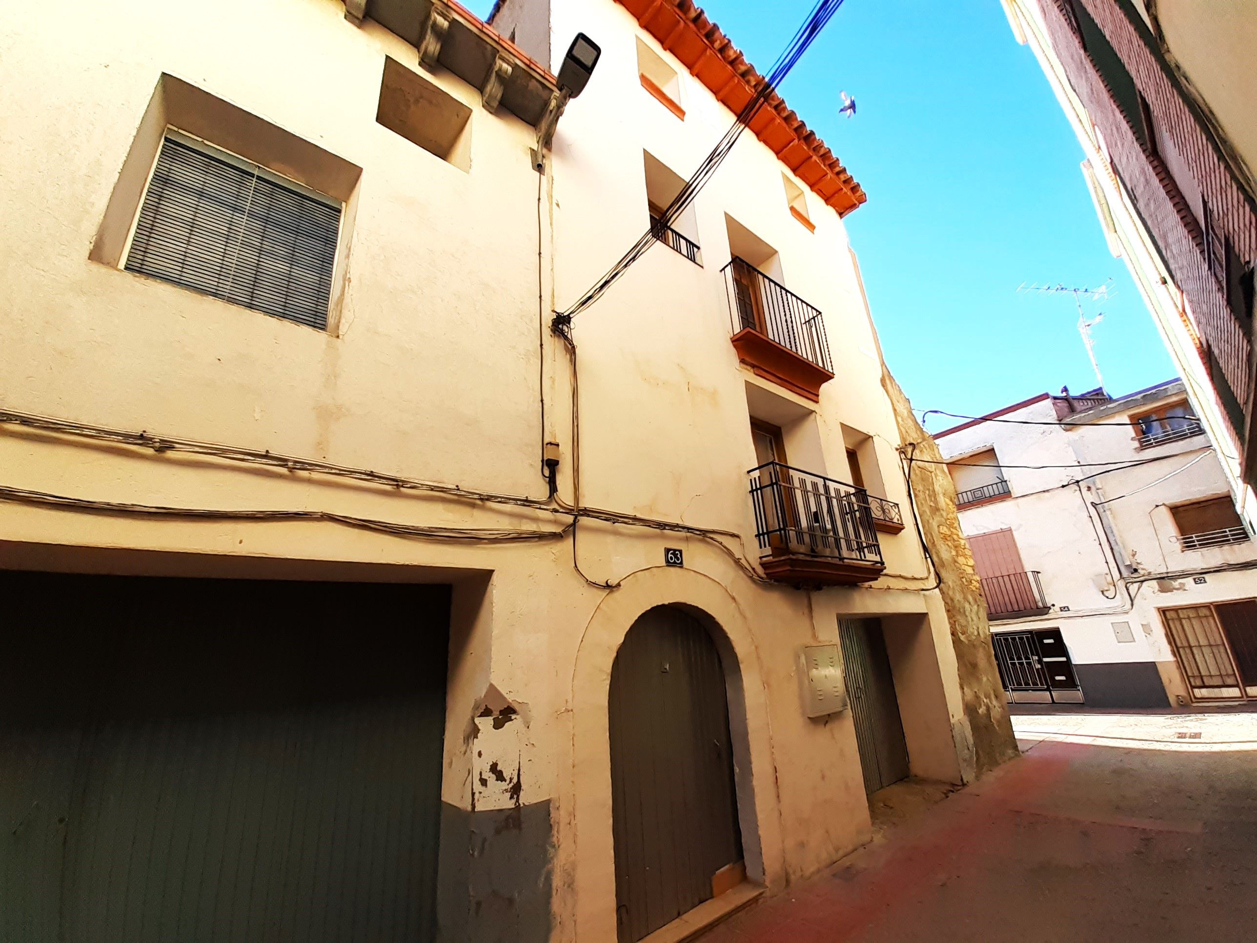 Exterior view of Single-family semi-detached for sale in Zaidín