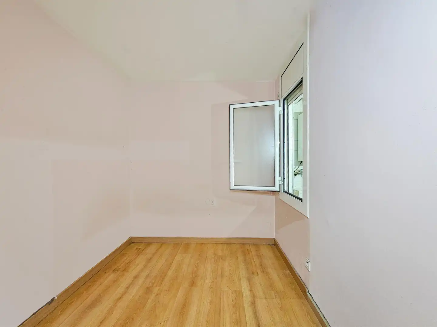 Flat with balcony for sale in Carrer RUTLLA, DE LA, imagen 12