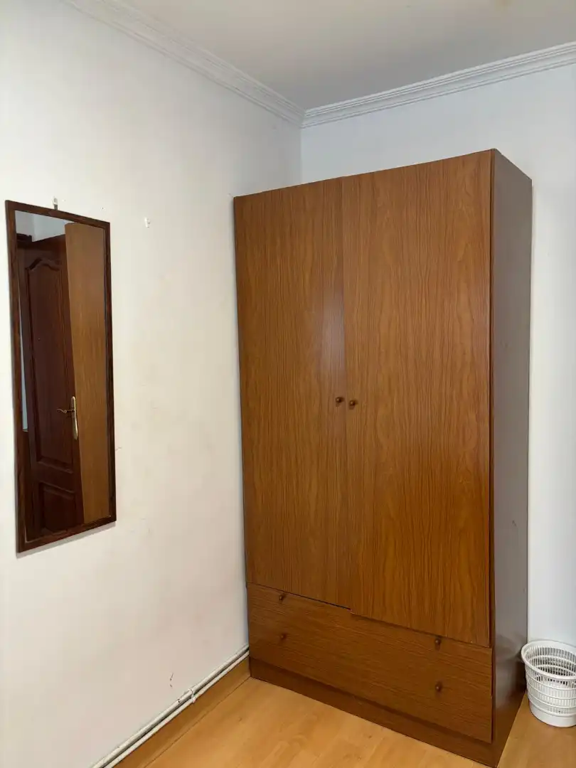 Flat for rent in Rúa de San Pedro de Mezonzo, Ensanche - Sar