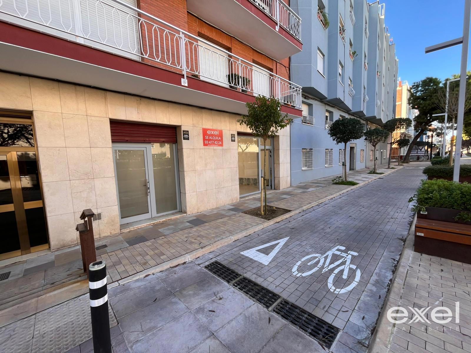 Exterior view of Premises for rent in Sant Joan Despí  with Terrace