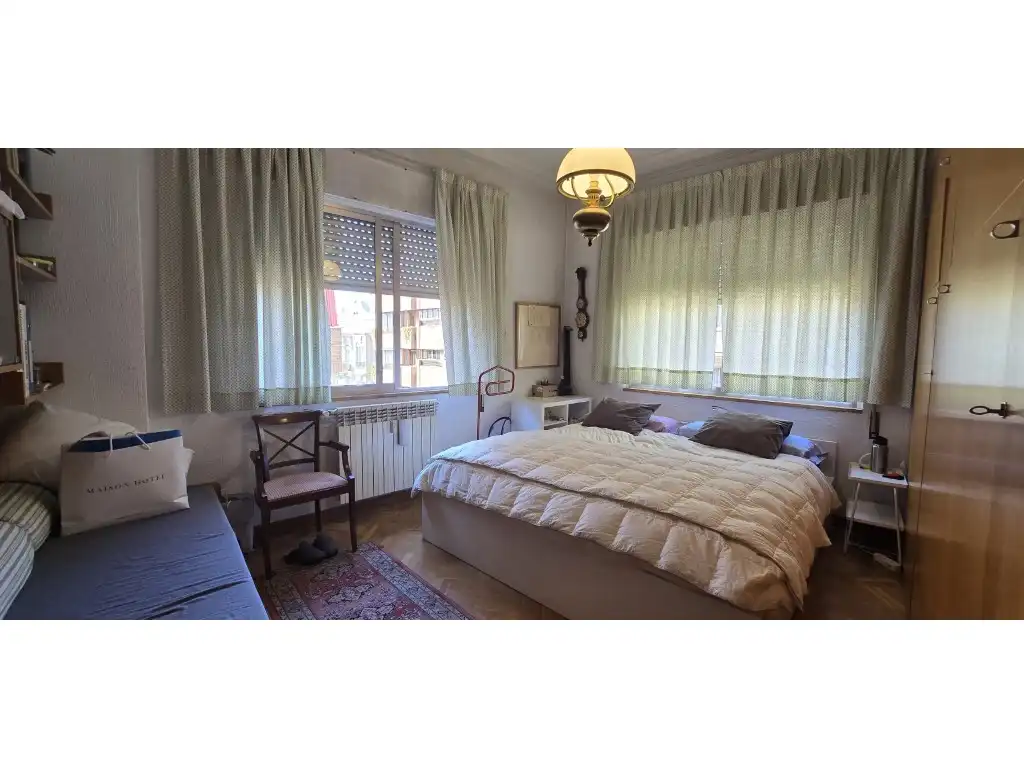Bedroom of Flat for rent in Madrid