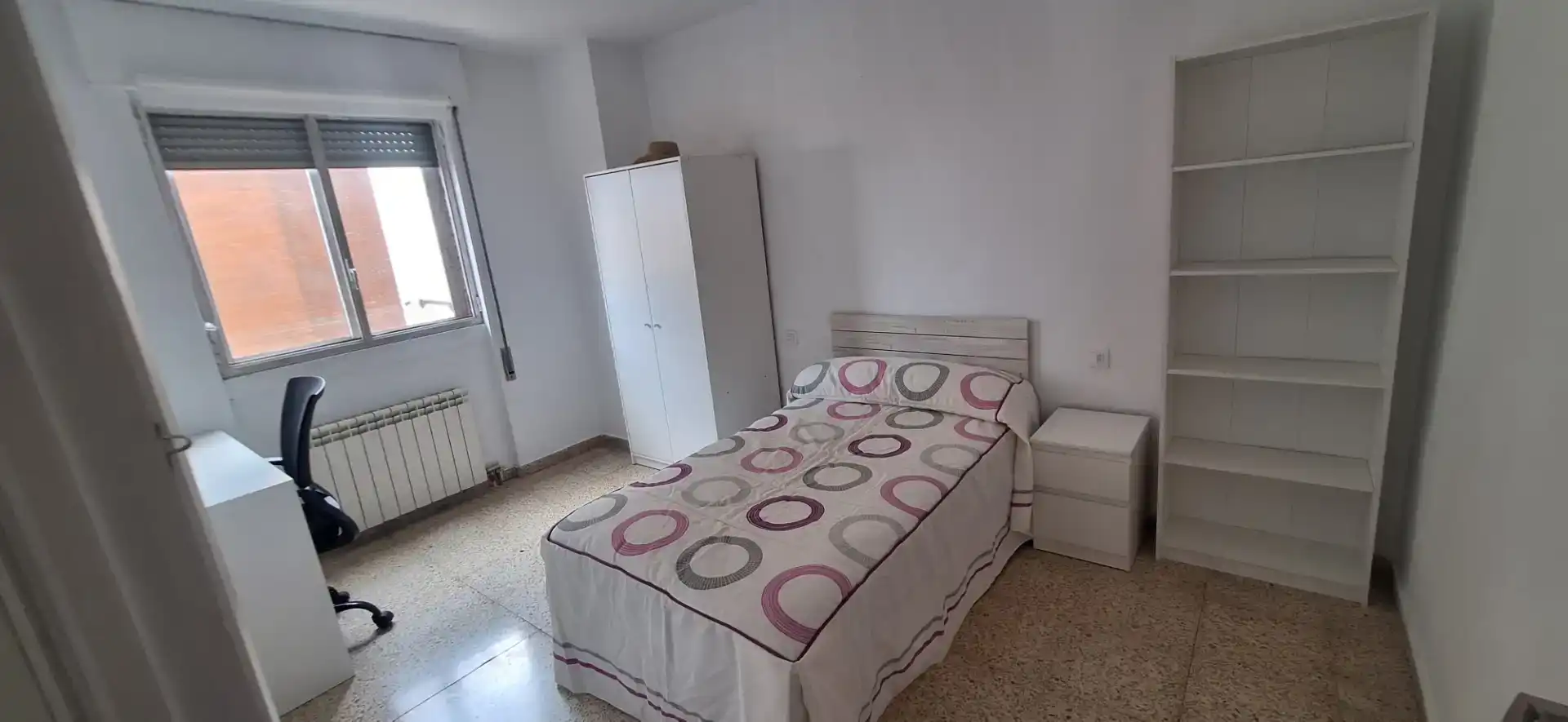 Piso de alquiler en Avenida de Mariano Andrés, 104, Las Ventas