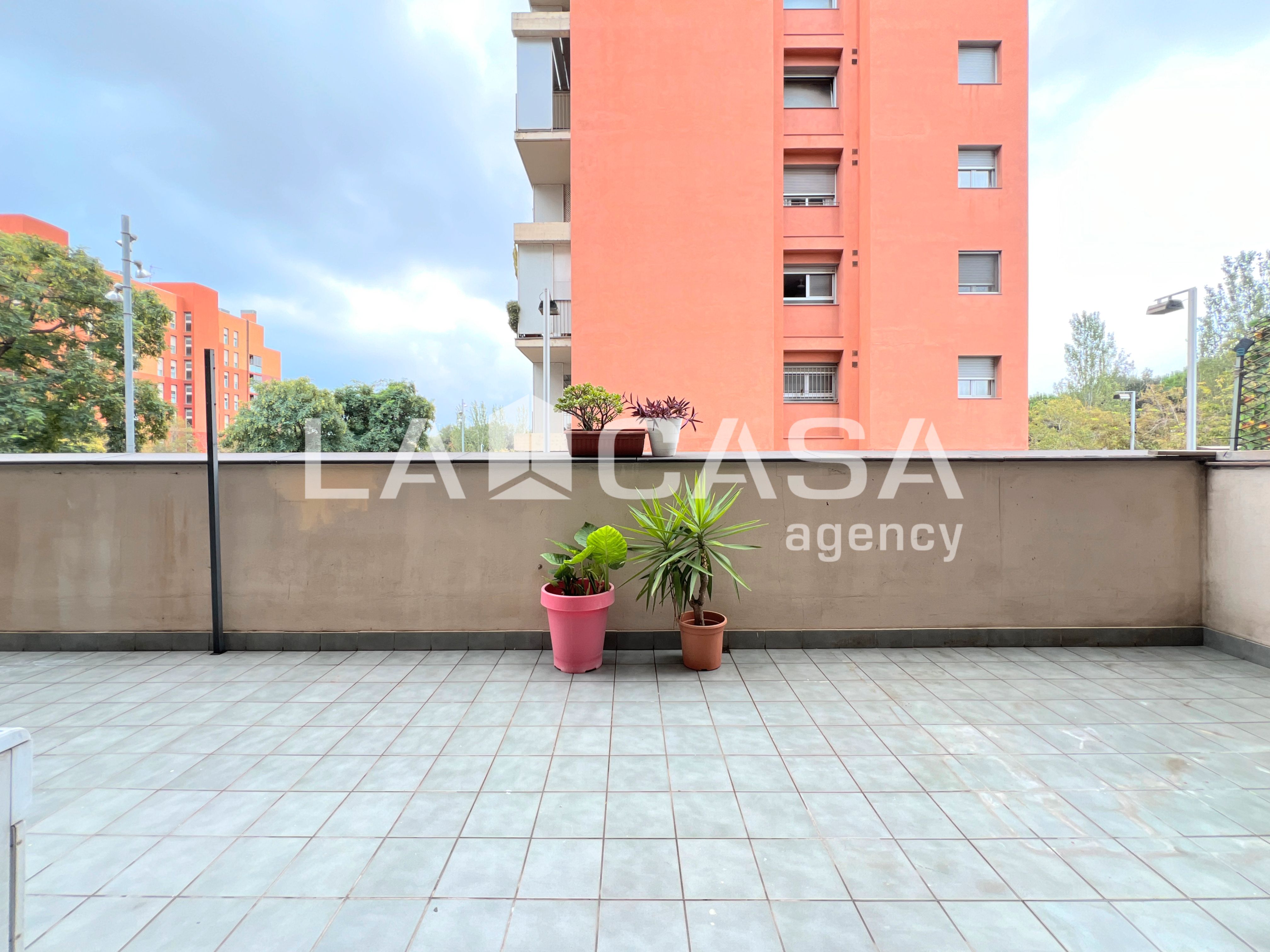 Terrassa de Planta baixa en venda en Sant Adrià de Besòs amb Terrassa