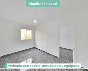 Bedroom of Flat to rent in Sabadell