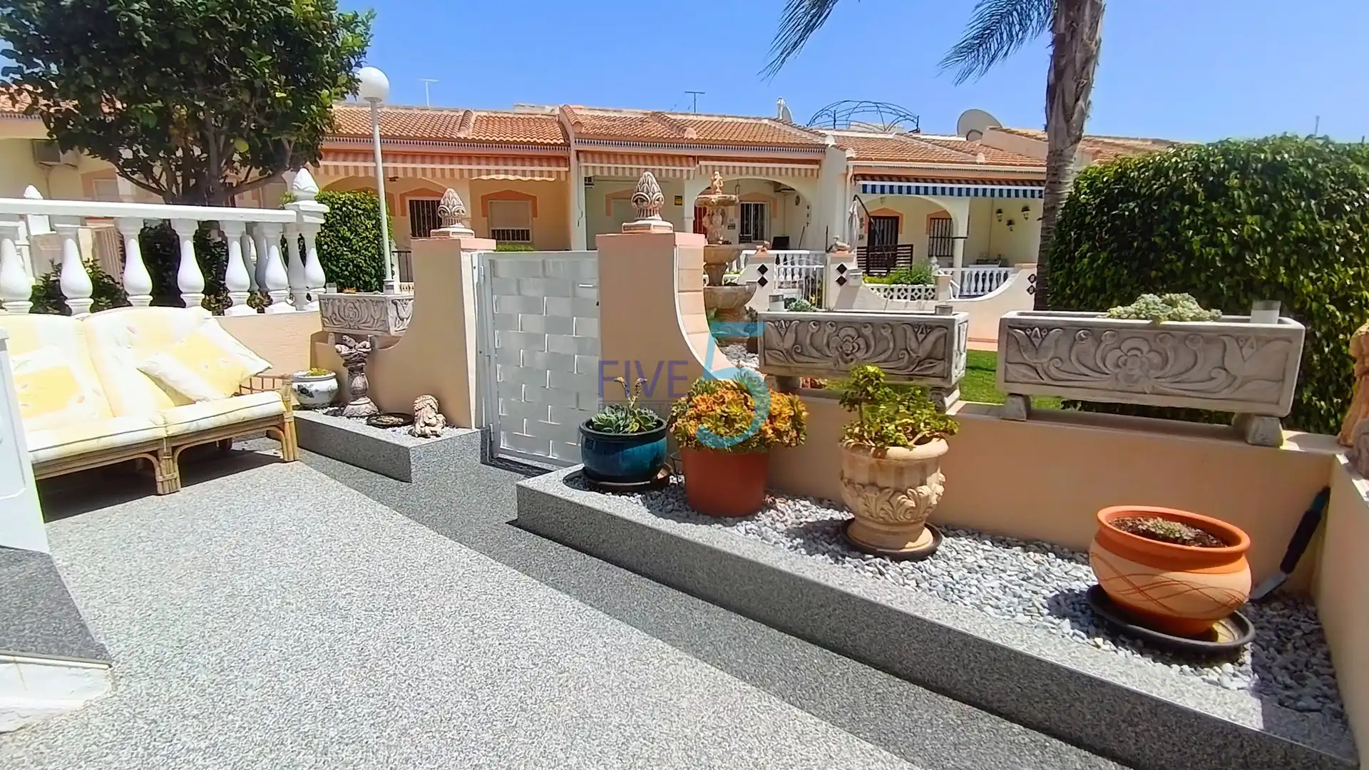 Casa adosada en venta en Doña Pepa