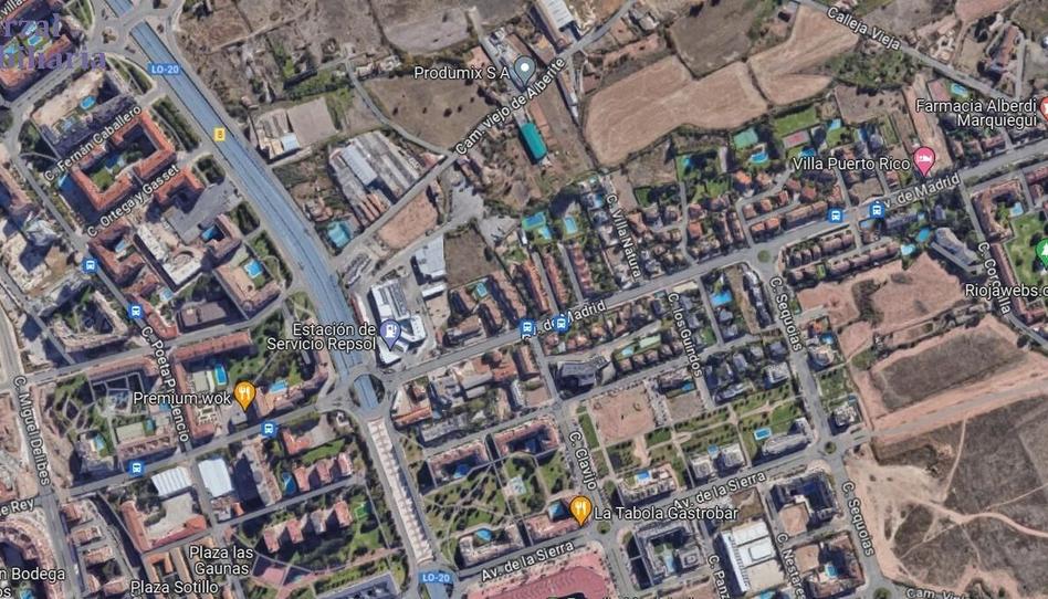 Foto 1 de Casa adosada en venda a Avenida Madrid, Avda. Madrid, La Rioja