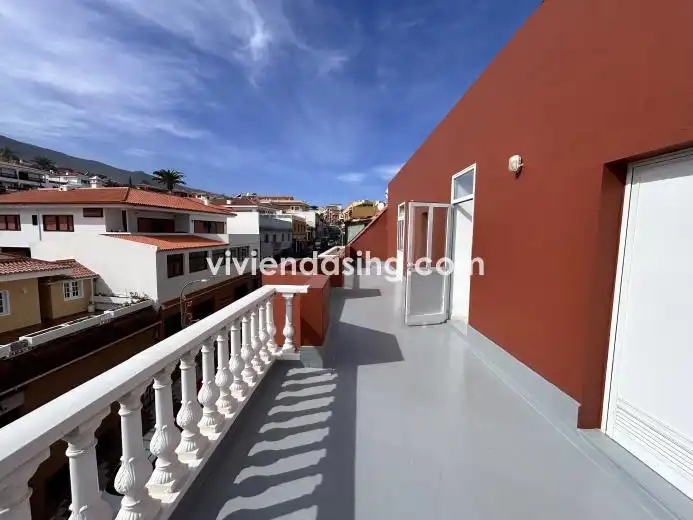 Vista exterior de Piso en venta en Los Realejos con Amueblado