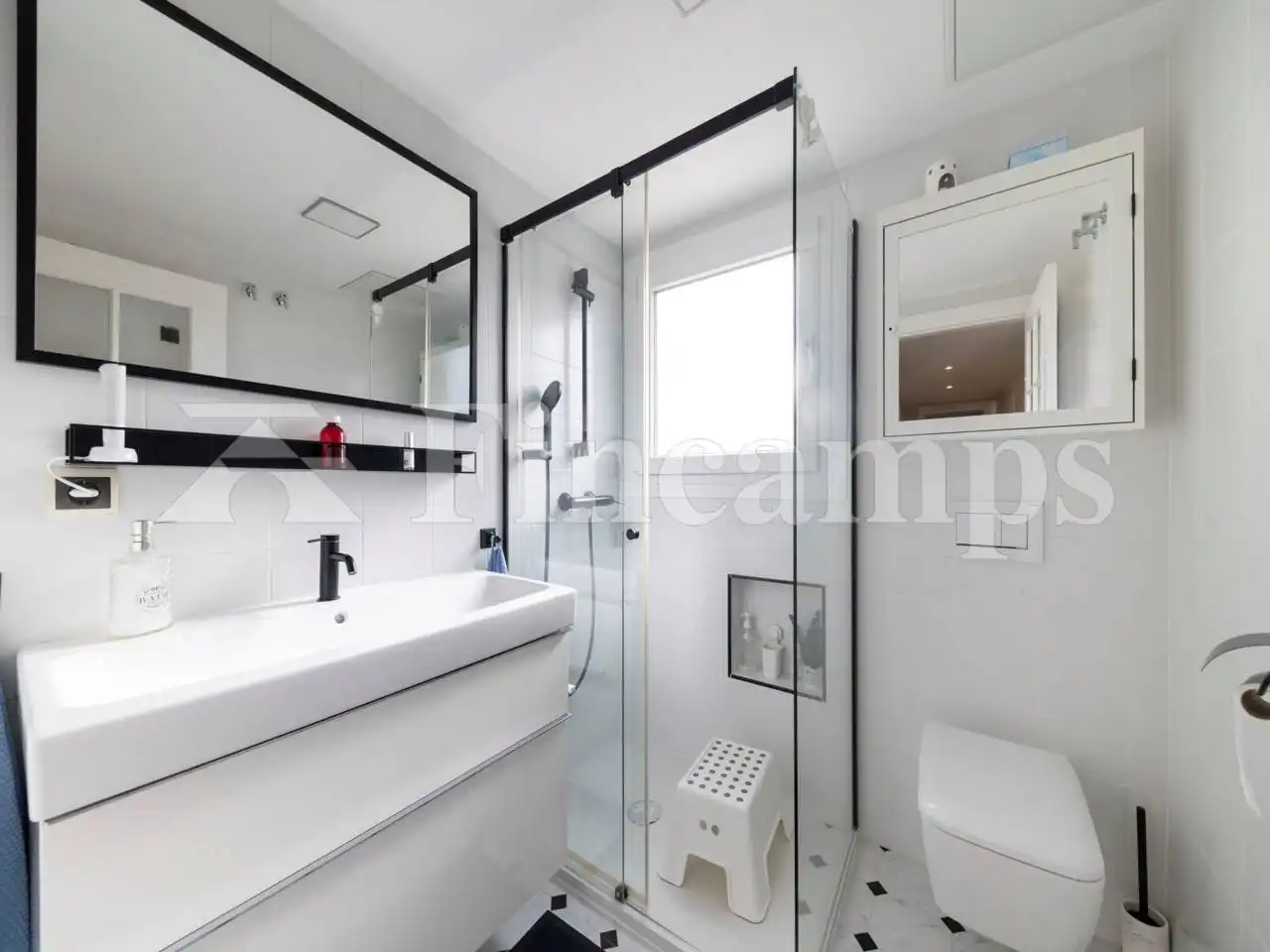 Bathroom of Flat for sale in Sant Quirze del Vallès  with Air Conditioner, Heating and Parquet flooring