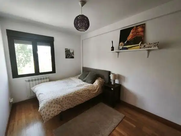 Habitación de Dúplex en venta en El Espinar con Aire acondicionado, Calefacción y Jardín privado