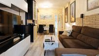 Living room of Flat for sale in  Barcelona Capital  with Air Conditioner, Heating and Furnished