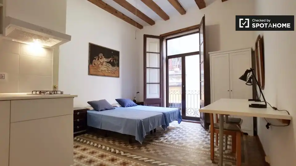 Habitación de Piso para compartir en Barcelona con Aire acondicionado, Calefacción y Terraza