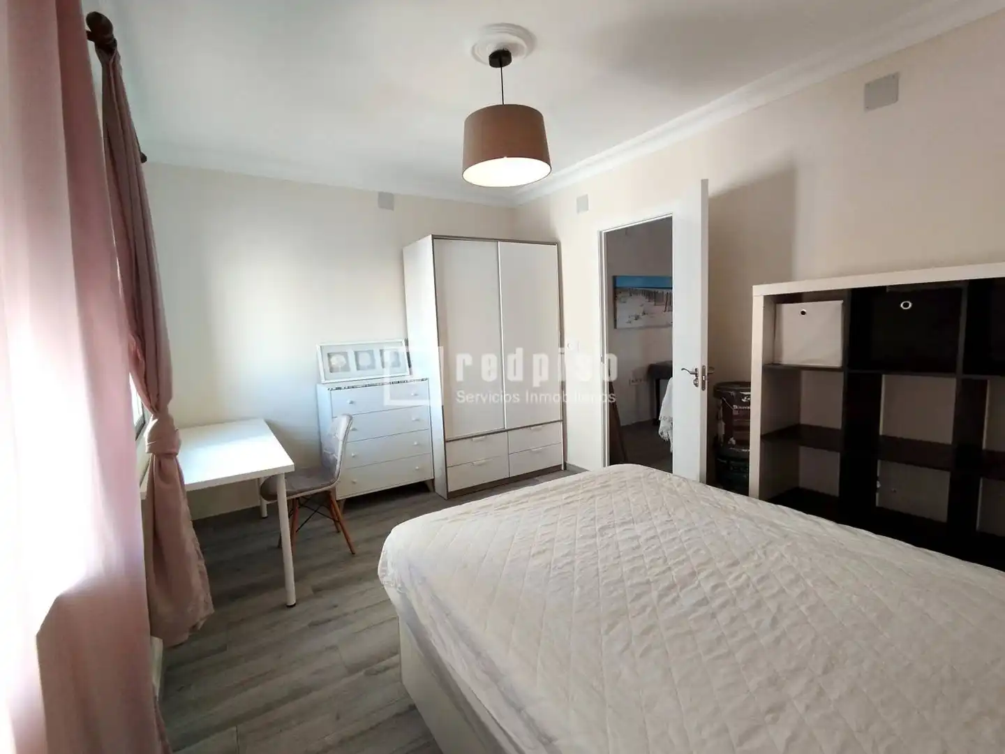Bedroom of Flat for rent in Sevilla  with Air Conditioner, Heating and Terrace