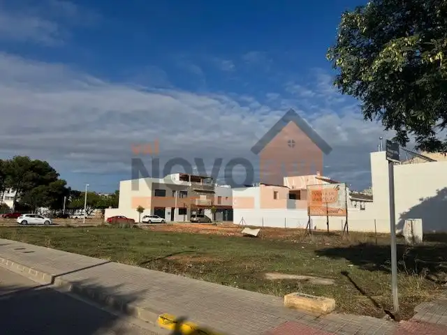Residencial en venda en Silla