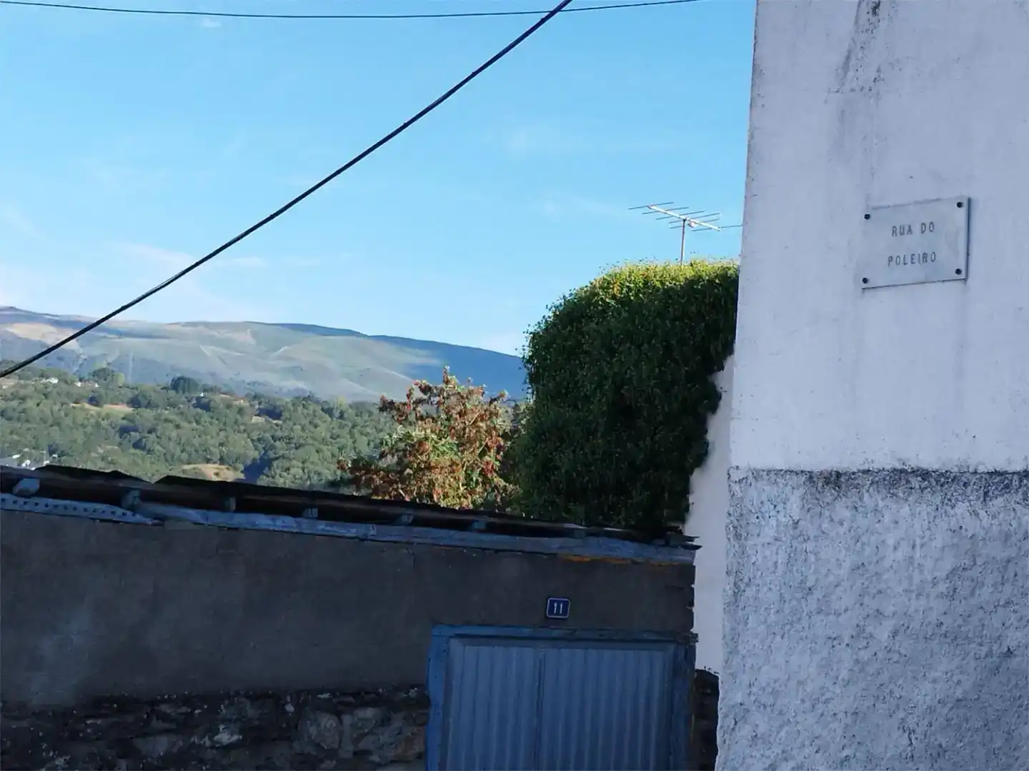 Vista exterior de Finca rústica en venda en Viana do Bolo