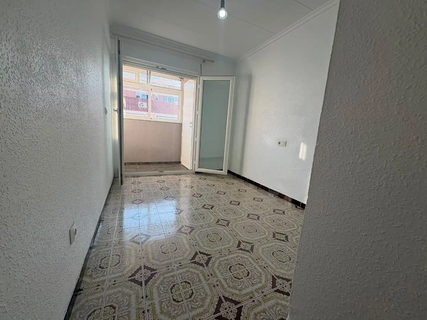 Dormitori de Apartament en venda en Torrevieja amb Aire condicionat, Terrassa i Internet
