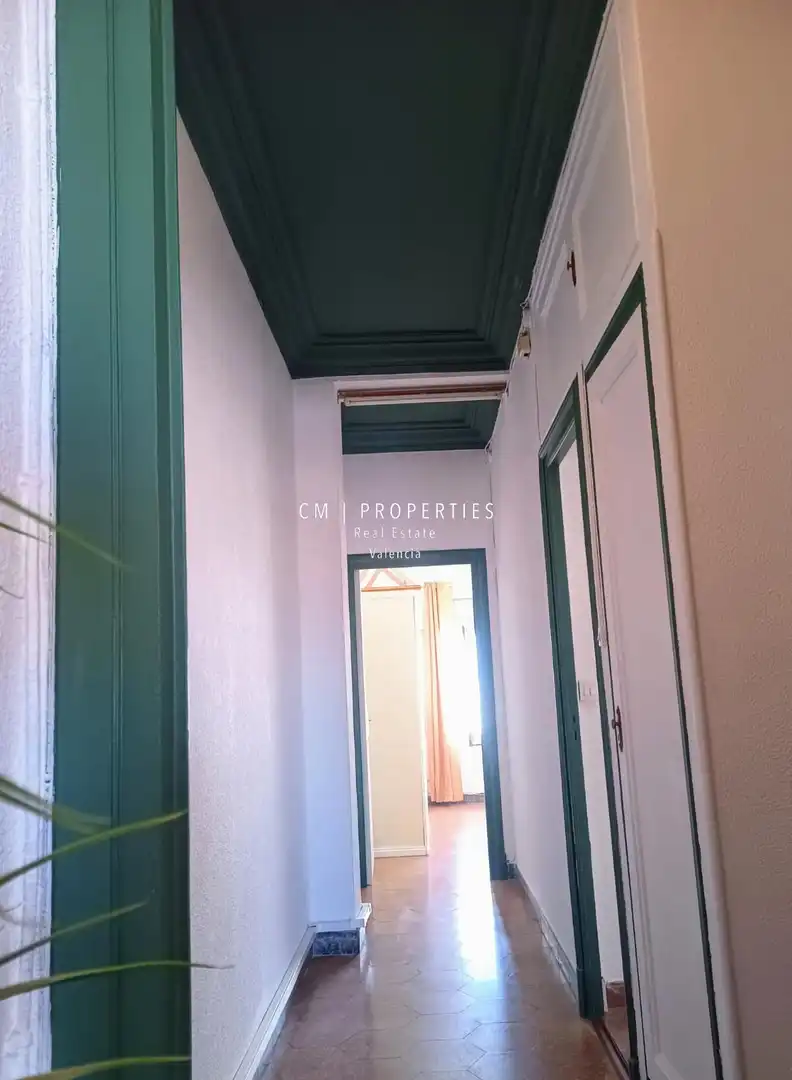 Flat for rent in Valencia  with Air Conditioner, Heating and Terrace