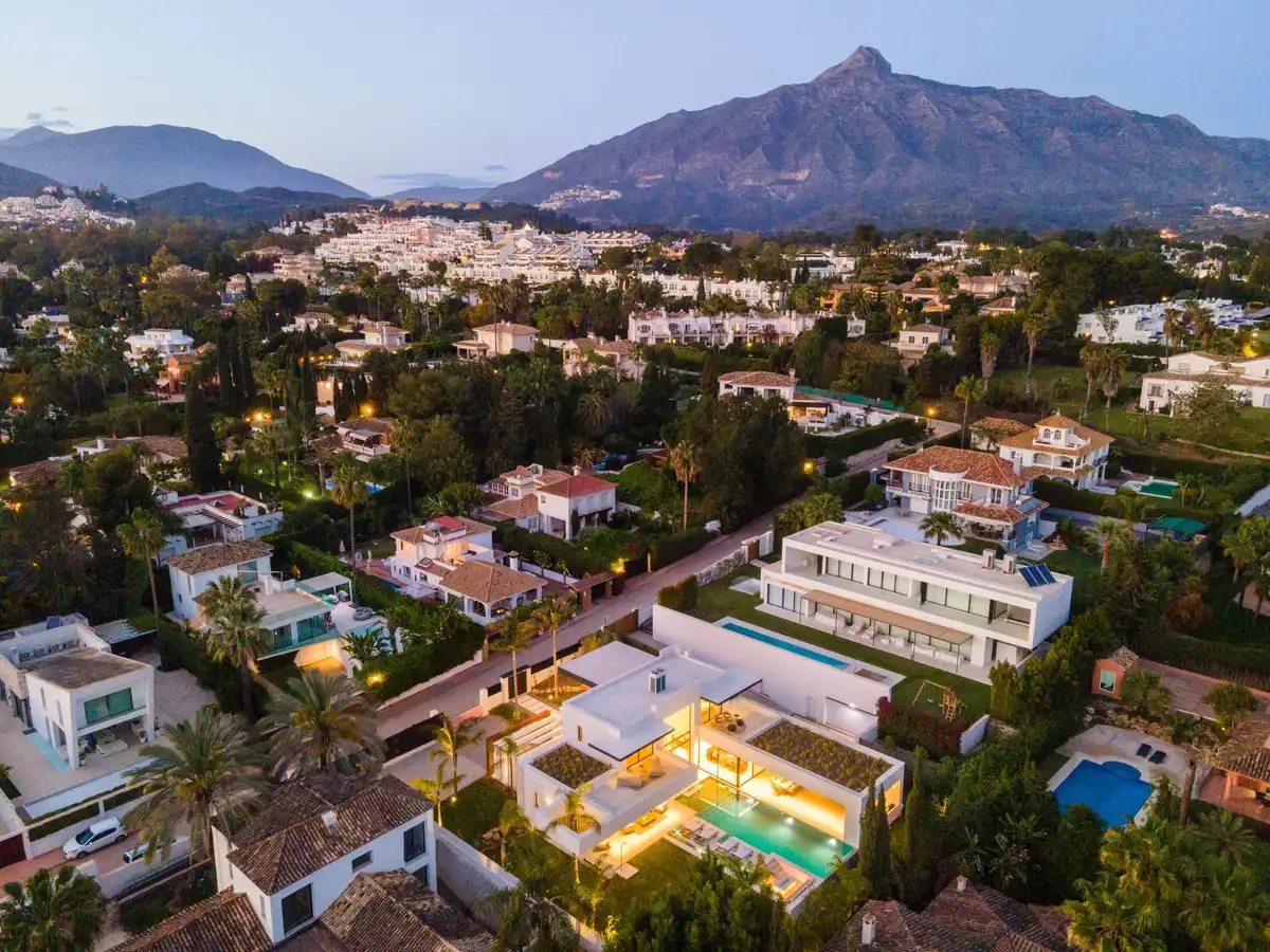 Villa mit Pool zum Verkauf in Nueva Andalucía, imagen 33