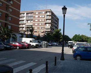 Vista exterior de Pis en venda en  Valencia Capital amb Balcó