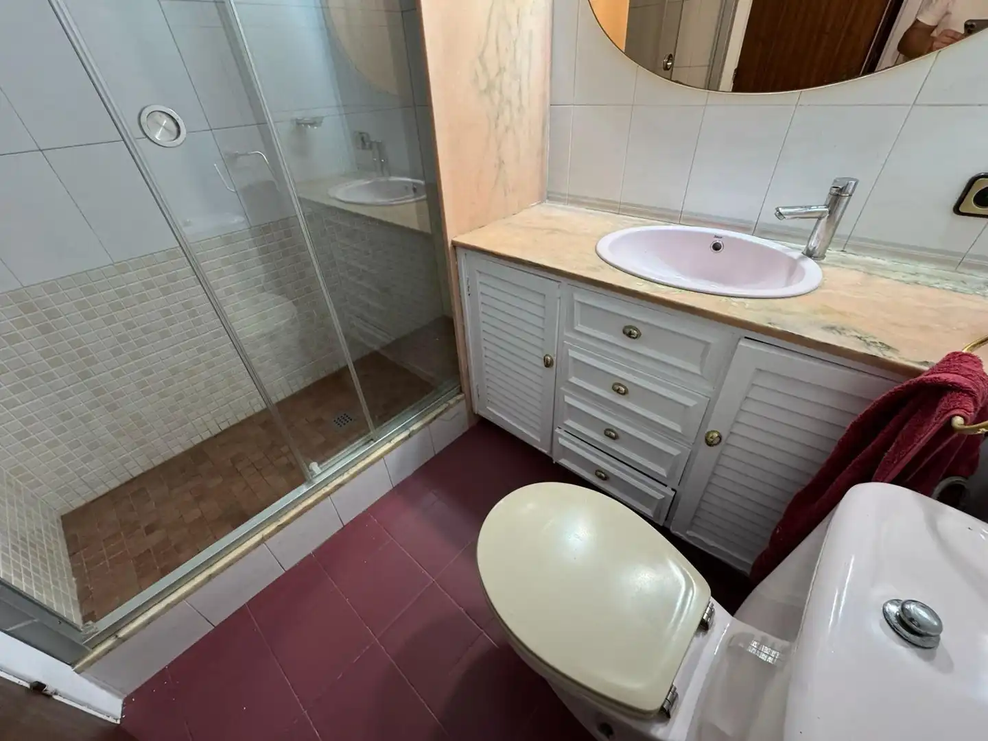 Bathroom of Flat for sale in Barcelona  with Parquet flooring
