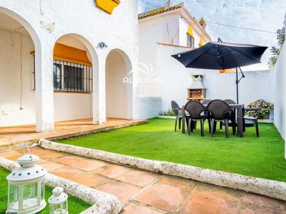 Jardí de Casa adosada en venda en Almonte amb Piscina, Moblat i Piscina comunitària