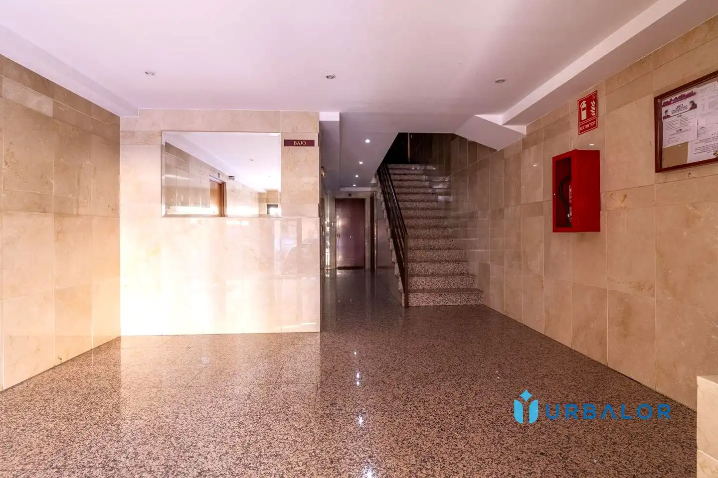 Piso en venta en Alcorcón con Calefacción, Parquet y Terraza