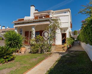 Exterior view of Single-family semi-detached for sale in Sant Pere de Ribes  with Swimming Pool